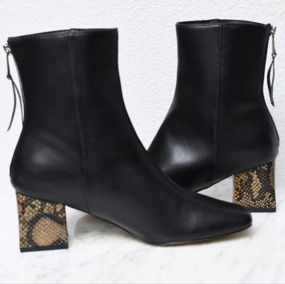 French ConnectionWomen's Tess Zip Back Zipper Boots, Size 8. New with box.  - - Picture 6 of 14